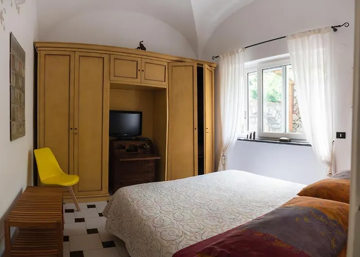 La Casa Di Armando Capri
